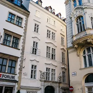 Living Center Austria